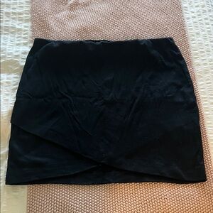 Elegant Black Women's Skirt